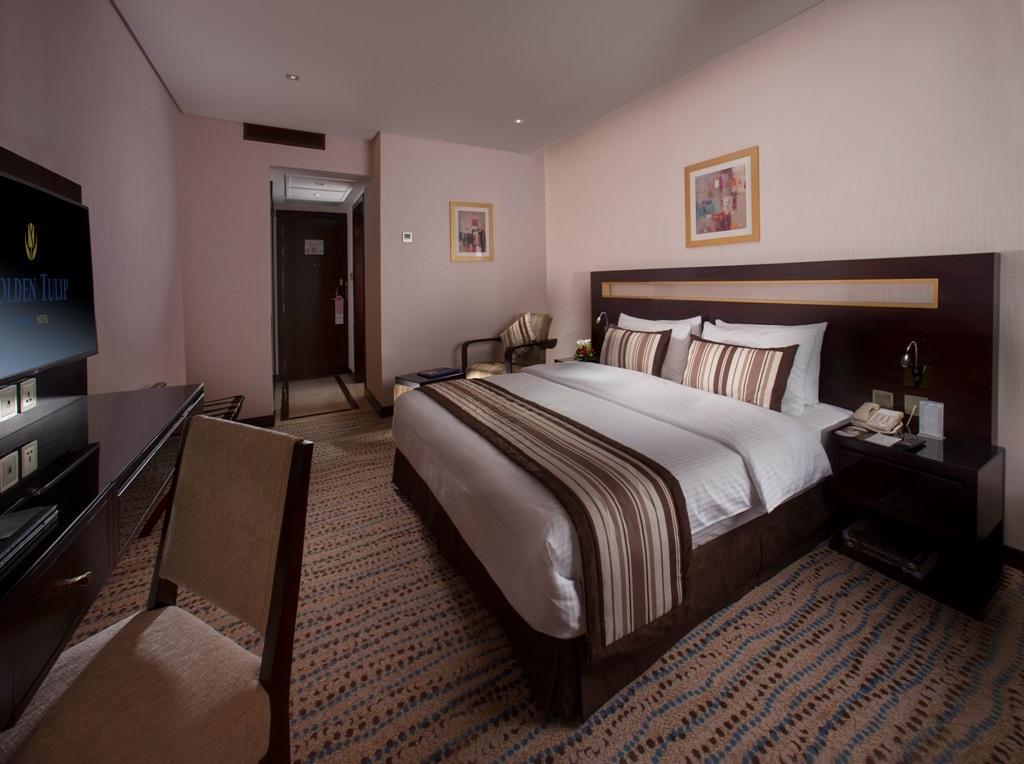 Hotel Golden Tulip Bahrain Manama Exterior foto