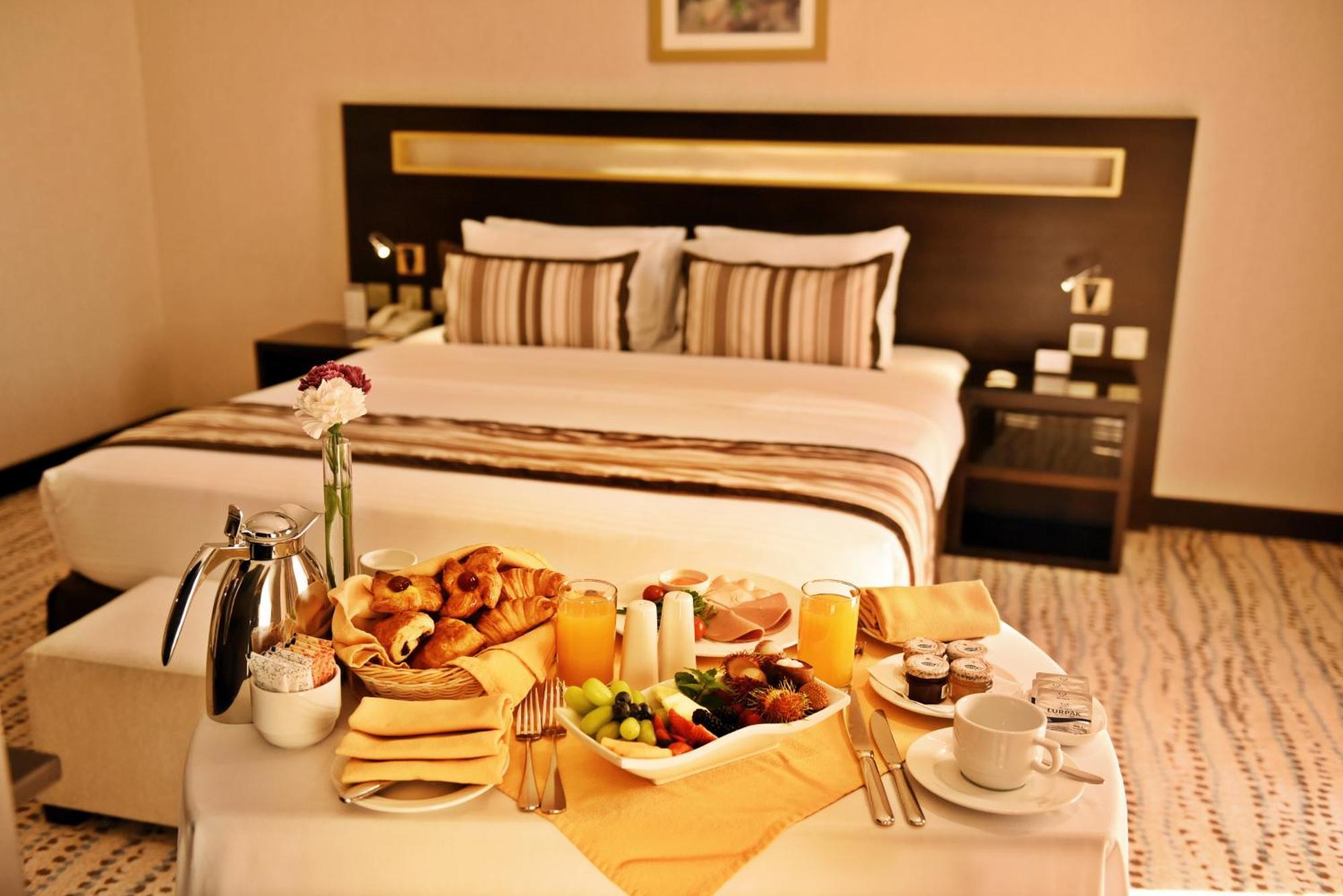 Hotel Golden Tulip Bahrain Manama Habitación foto
